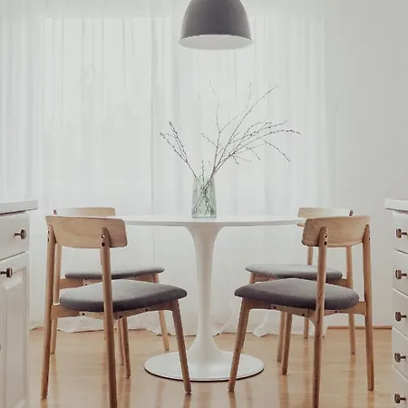 In Apartman *